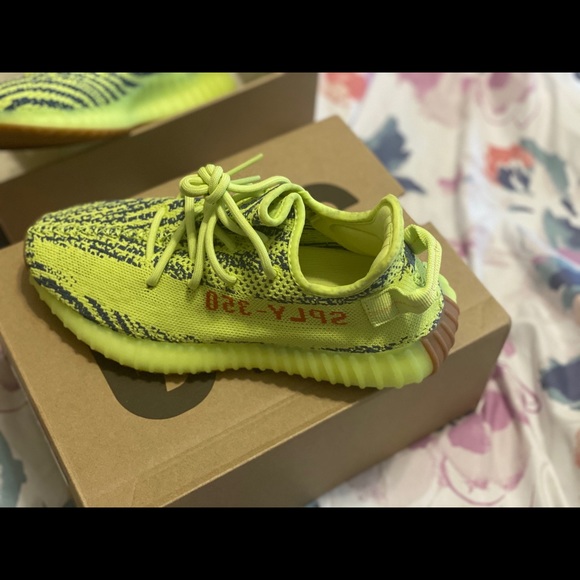 adidas Shoes - Yeezy Boost 350 V2